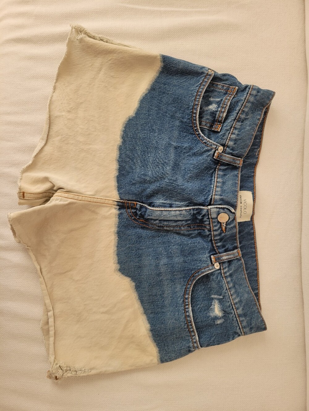 Vicolo Two-Tone Beige and Blue Dip-Dye Denim Shorts, 100 % cotton